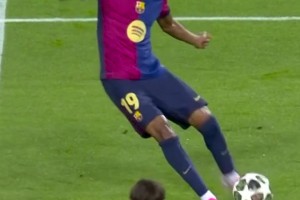 天空记者：齐尔克泽想继续留在曼联并为自己的位置而战（天空体育记者：齐尔克泽希望留在曼联，力争上位）