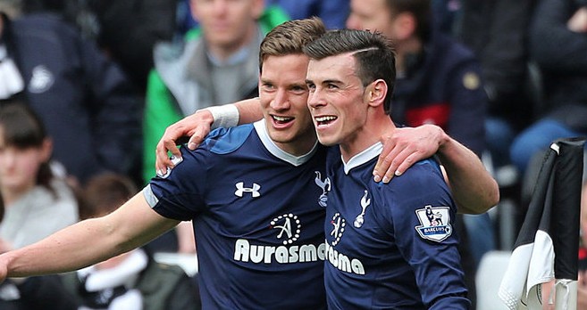 老将关键铲断救险，成全场转折点