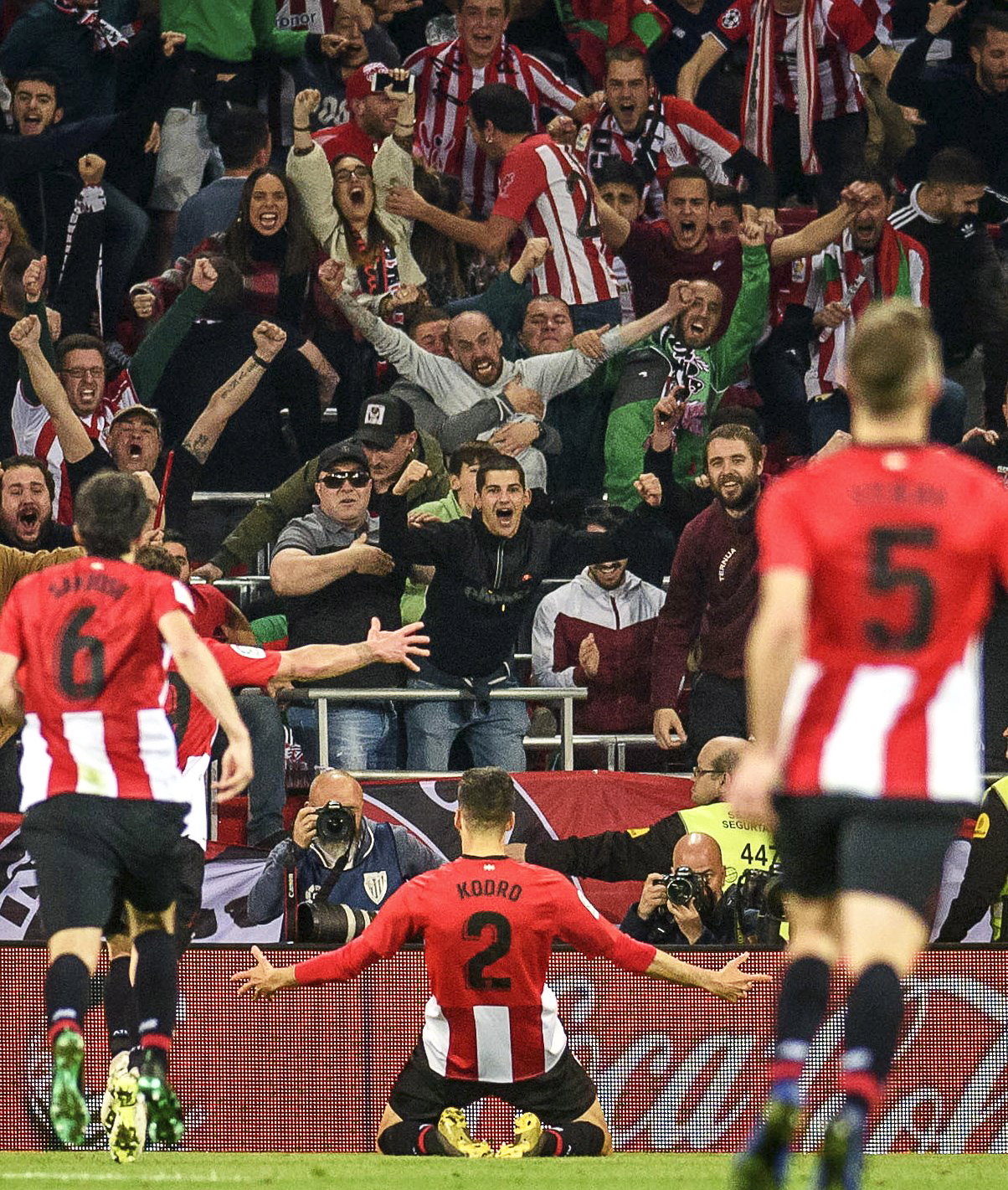 足球意甲豪门高层内讧传闻升温（意甲豪门高层内斗传闻持续发酵）