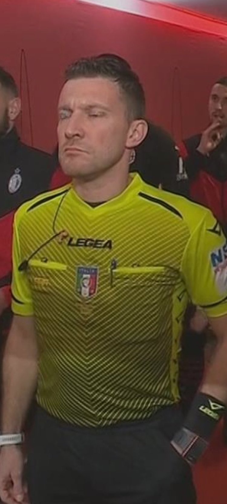 科摩罗后卫：我们一点也不害怕摩洛哥，没人能吓到我们（科摩罗后卫：我们无惧摩洛哥，谁也震慑不了我们）