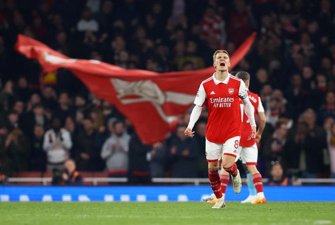 遇到苦主，斯洛特近8次对阵埃因霍温只赢下1场（斯洛特遇克星：近8战埃因霍温仅胜一场）