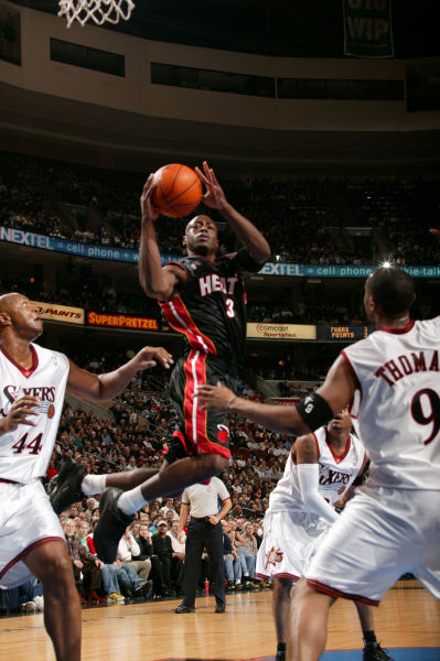 迫使东契奇 迫使东契奇