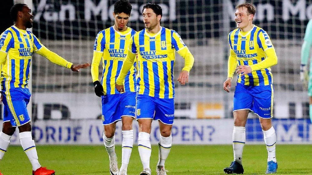 以及他即将 以及他即将